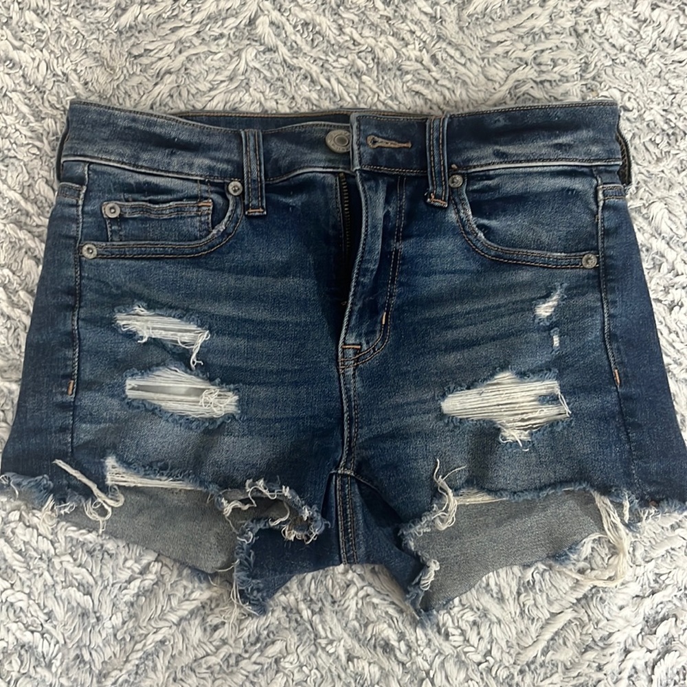 American Eagle next level stretch distressed Jean short. Size 4